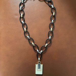 Ann Taylor, Statement Necklace w/Enamel Pendant, 16 1/2"